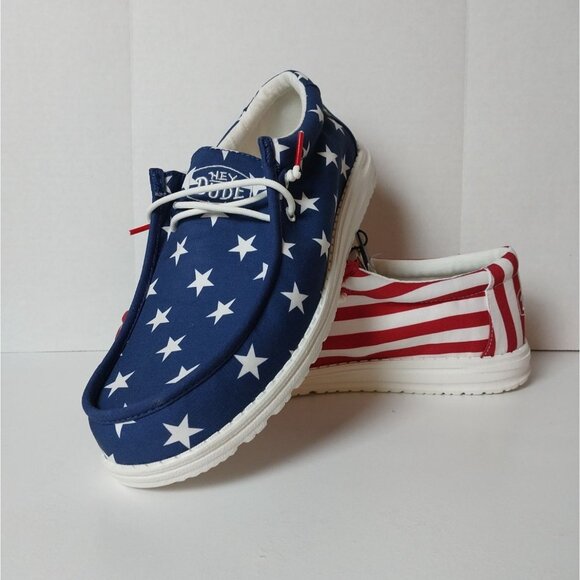 NWT Hey Dude Wally Patriotic American Flag Red Blue Men's Sz 11 - Picture 2 of 11